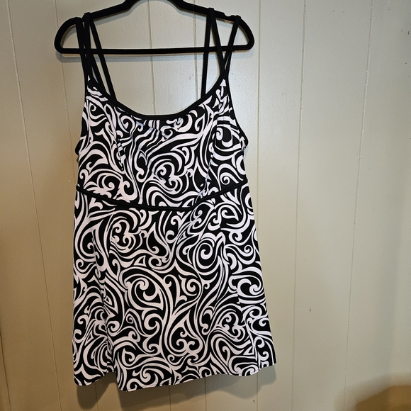 Longitude Other - Longitude Swim Dress, Size 24W, Black and White, Beach Summer Pool